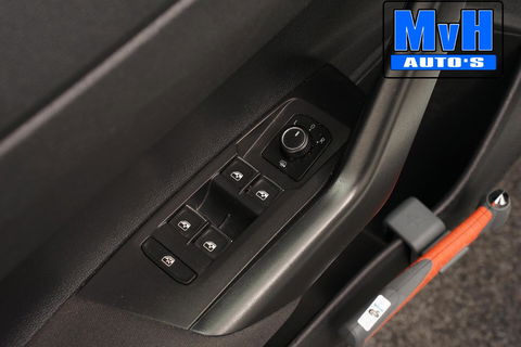 Volkswagen Polo 1.0 TSI R-Line|PANO|VIRTUAL|LED|NAP|TREKHAAK