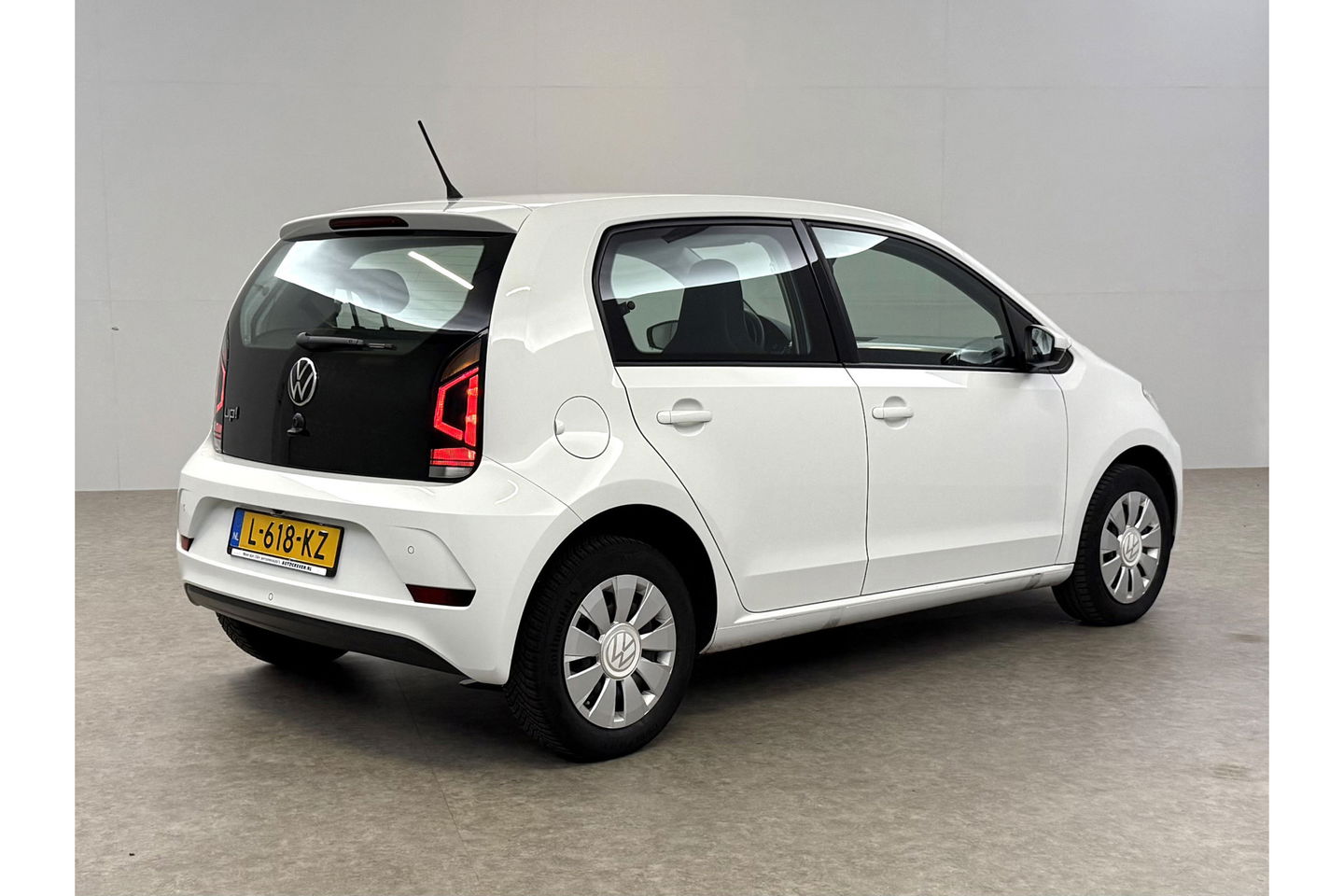 Volkswagen up! 1.0 Camera LED Airco Cruise Navigatie Parkeersensoren