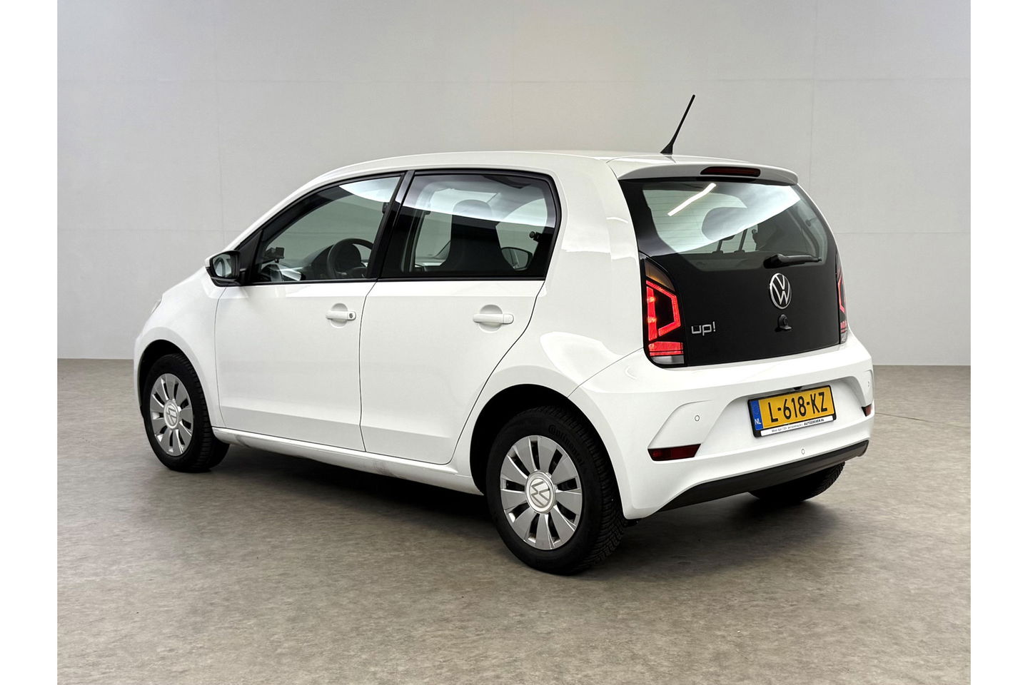 Volkswagen up! 1.0 Camera LED Airco Cruise Navigatie Parkeersensoren