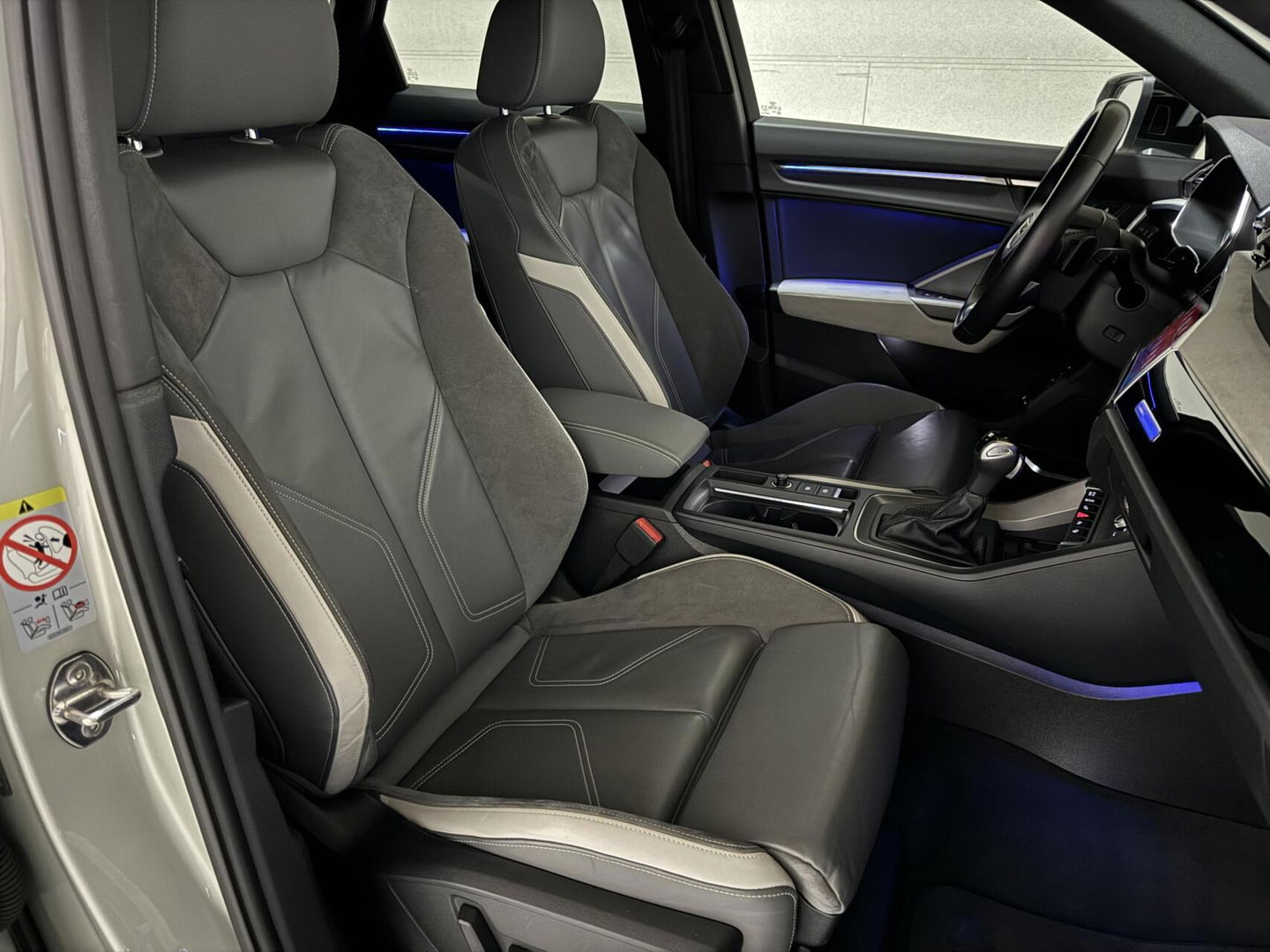 Audi Q3 Sportback 45 TFSI e Black Edition S-Line Pano B&O 360° Memory Leer
