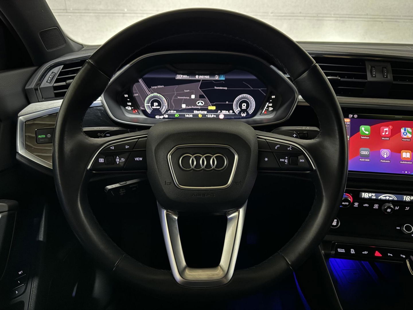 Audi Q3 Sportback 45 TFSI e Black Edition S-Line Pano B&O 360° Memory Leer