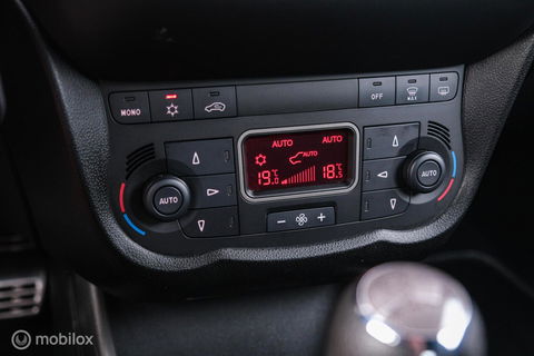 Alfa Romeo MiTo 0.9 TwinAir Racer | Navigatie | PDC | NL auto NAP | Cruisecontrol | Climatecontrol |