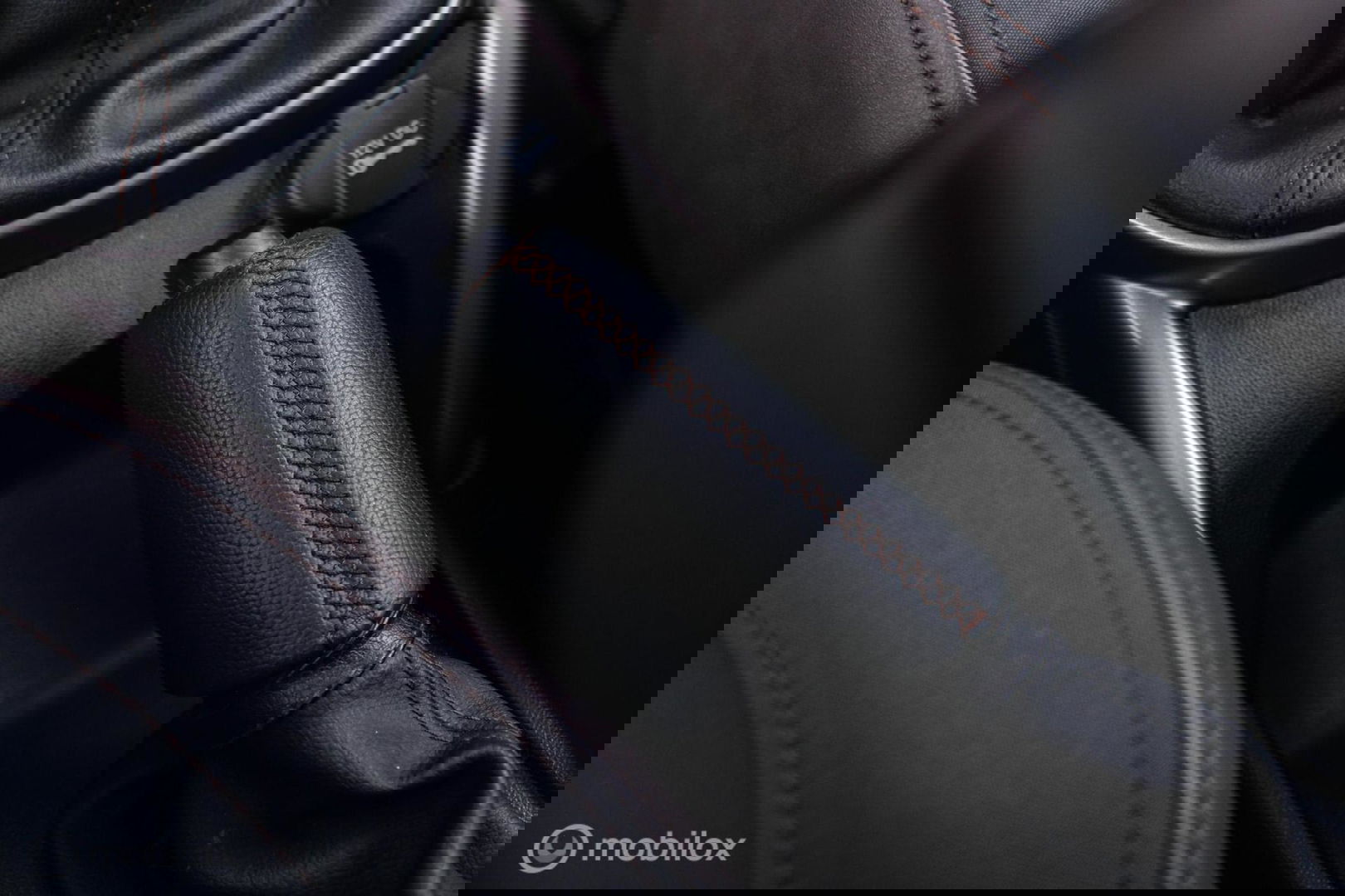 Alfa Romeo MiTo 0.9 TwinAir Racer | Navigatie | PDC | NL auto NAP | Cruisecontrol | Climatecontrol |