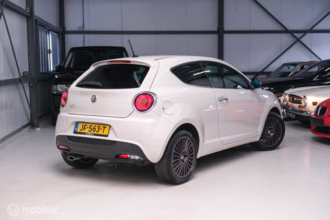 Alfa Romeo MiTo 0.9 TwinAir Racer | Navigatie | PDC | NL auto NAP | Cruisecontrol | Climatecontrol |