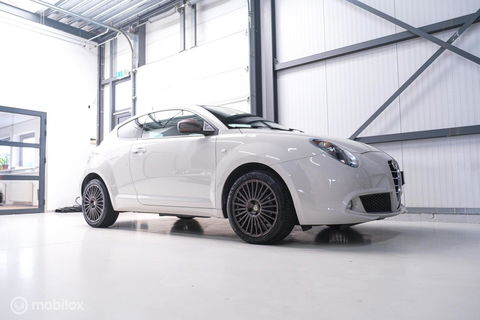 Alfa Romeo MiTo 0.9 TwinAir Racer | Navigatie | PDC | NL auto NAP | Cruisecontrol | Climatecontrol |