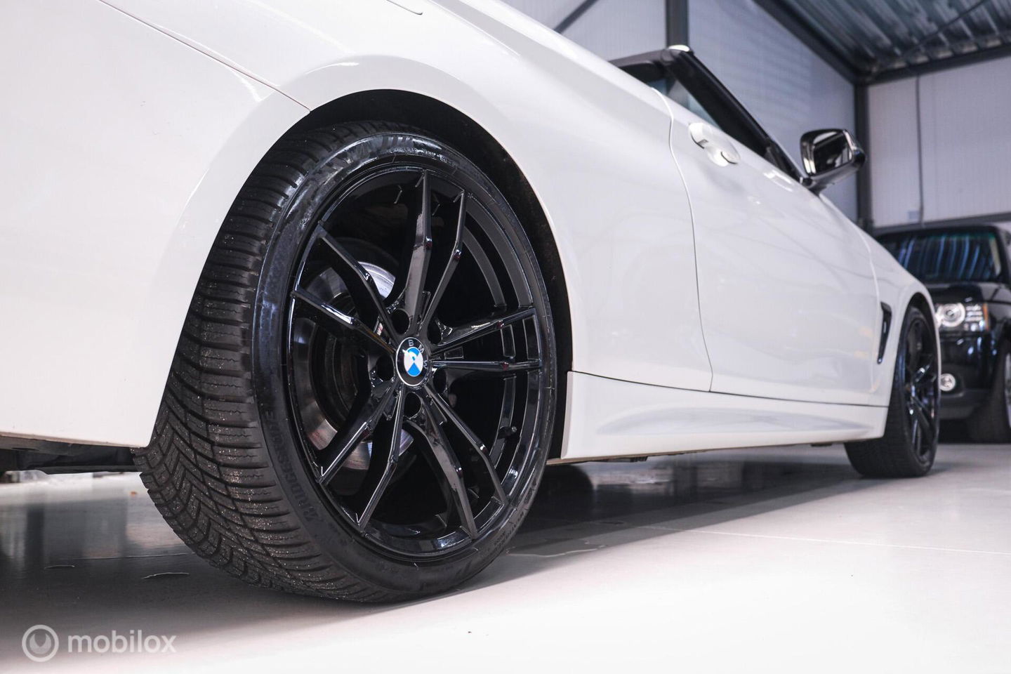 BMW 4 Serie Cabrio 430i High Executive 252 pk LCI | M sport | Flippers | LED | Navipro | Rijklaarprijs |