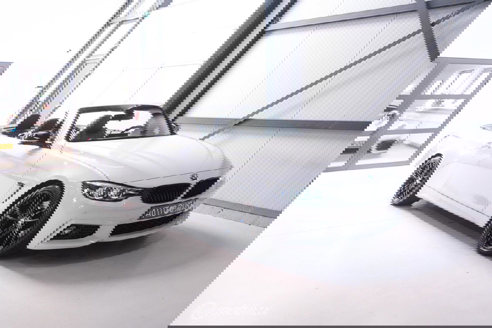BMW 4 Serie Cabrio 430i High Executive 252 pk LCI | M sport | Flippers | LED | Navipro | Rijklaarprijs |