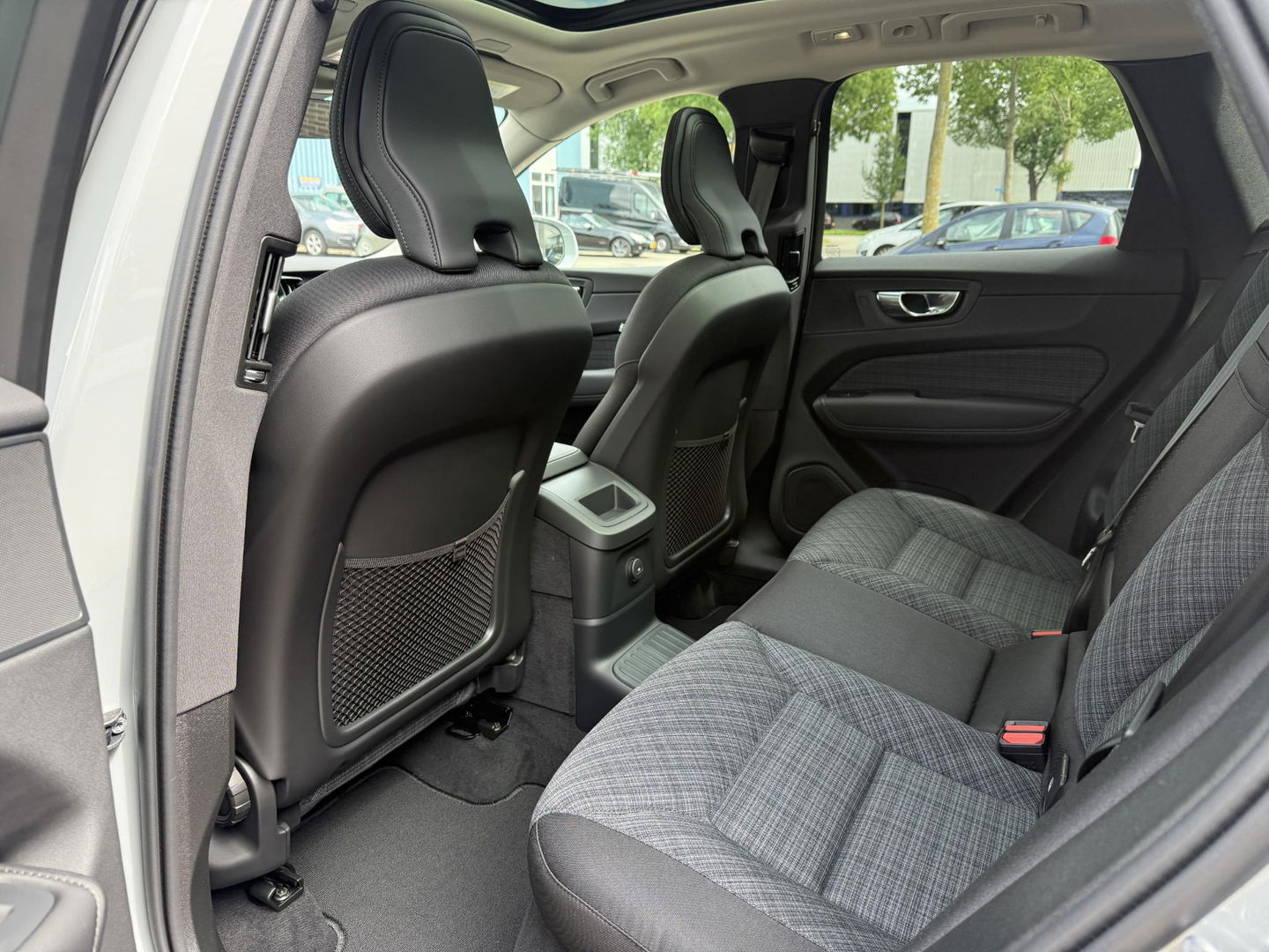 Volvo XC60 2.0 T6 Plug-in hybrid AWD Plus Bright
