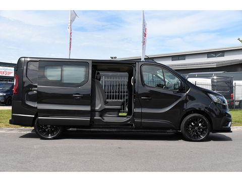 Renault Trafic 2.0 Blue dCi 170 L2H1 DC Black Edition Cruise, Carplay, 170pk, 2 x Schuifdeur, Multimedia, Automaat, Sensoren, Uniek!
