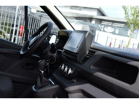 Renault Trafic 2.0 Blue dCi 170 L2H1 DC Black Edition Cruise, Carplay, 170pk, 2 x Schuifdeur, Multimedia, Automaat, Sensoren, Uniek!