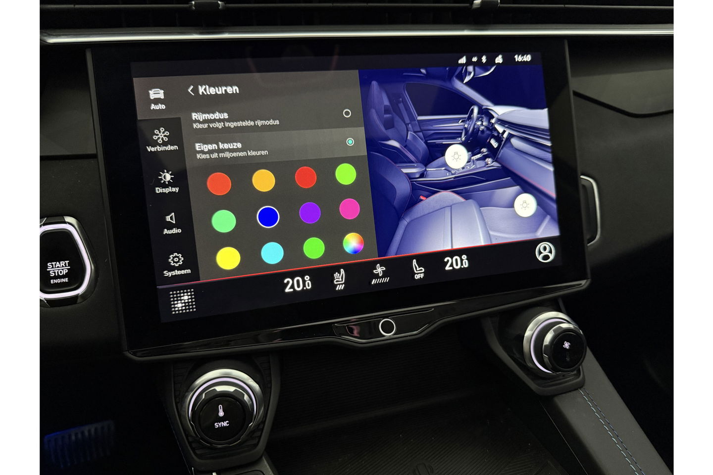 Lynk Co 01 1.5 262PK Pano 360 Camera Sfeer Memory LED ACC Virtual Carplay Clima Navi PDC 20"LMV