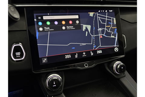 Lynk Co 01 1.5 262PK Pano 360 Camera Sfeer Memory LED ACC Virtual Carplay Clima Navi PDC 20"LMV