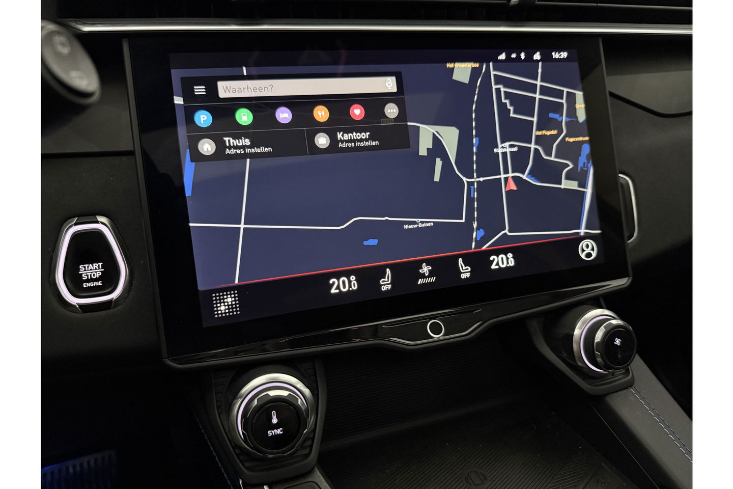 Lynk Co 01 1.5 262PK Pano 360 Camera Sfeer Memory LED ACC Virtual Carplay Clima Navi PDC 20"LMV