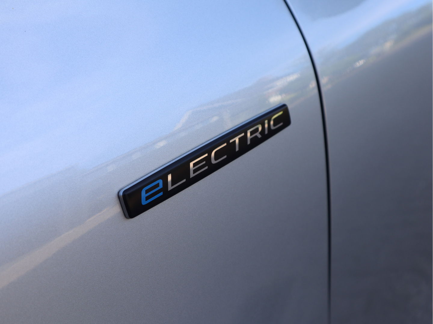 Mercedes-Benz eCitan 112 Pro L2 Lang - 51 kWh AC 22 kWh Laden - Trekhaak - A.Ruiten