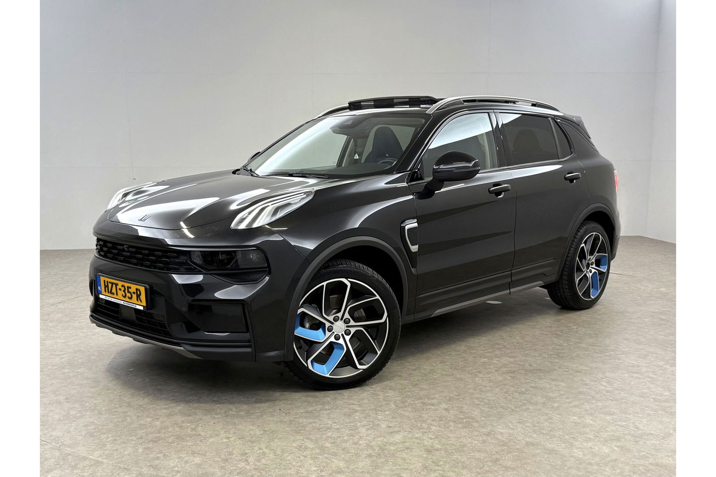 Lynk Co 01 1.5 262PK Pano 360 Camera Sfeer Memory LED ACC Virtual Carplay Clima Navi PDC 20"LMV