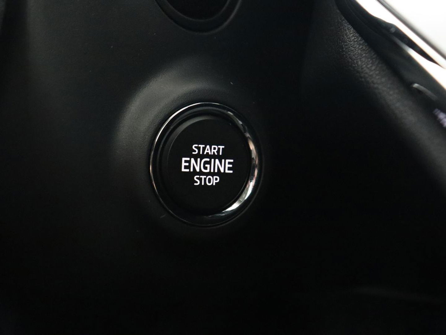 Škoda Enyaq iV 60 | Camera | Carplay | Keyless | Half leder | Navigatie | Full LED | Climate control | Cruise control | Parkeerhulp | Getint glas