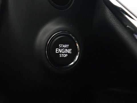 Škoda Enyaq iV 60 | Camera | Carplay | Keyless | Half leder | Navigatie | Full LED | Climate control | Cruise control | Parkeerhulp | Getint glas
