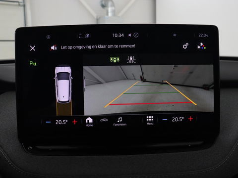 Škoda Enyaq iV 60 | Camera | Carplay | Keyless | Half leder | Navigatie | Full LED | Climate control | Cruise control | Parkeerhulp | Getint glas