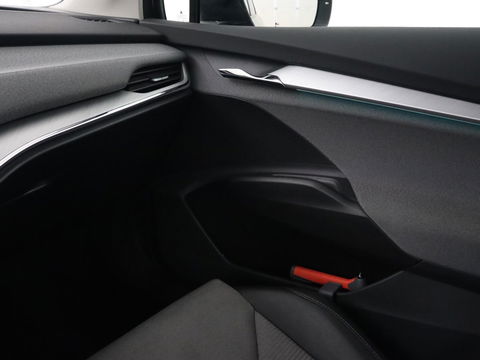 Škoda Enyaq iV 60 | Camera | Carplay | Keyless | Half leder | Navigatie | Full LED | Climate control | Cruise control | Parkeerhulp | Getint glas