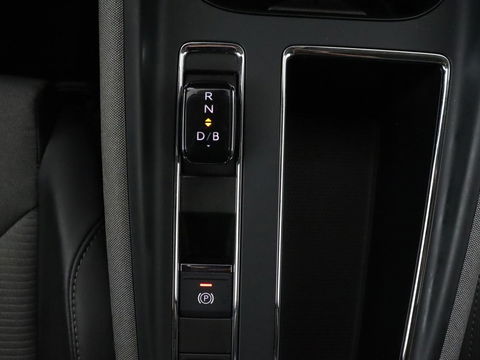 Škoda Enyaq iV 60 | Camera | Carplay | Keyless | Half leder | Navigatie | Full LED | Climate control | Cruise control | Parkeerhulp | Getint glas