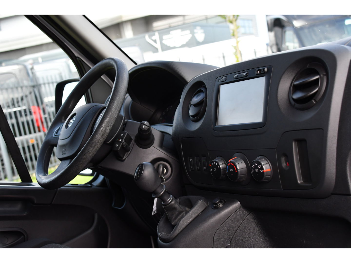 Opel Movano 2.3 CDTI BiTurbo L2H2 Start/Stop Cruise, Sensoren, Multimedia, 170PK, Trekhaak, Imperiaal, Betimmering, Uniek!