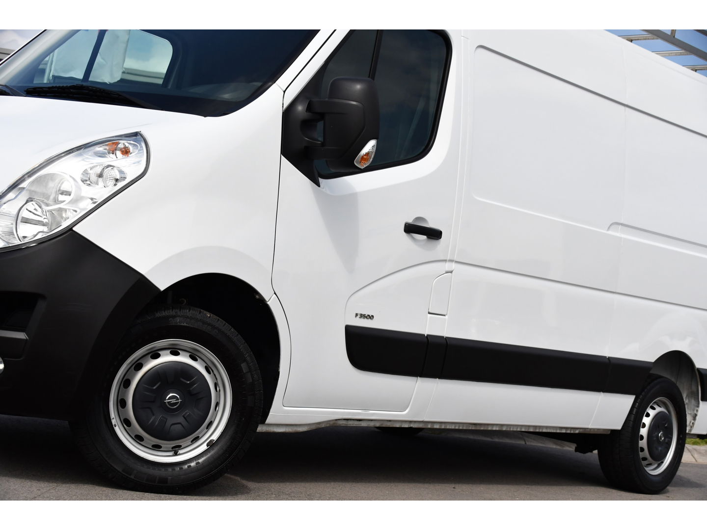 Opel Movano 2.3 CDTI BiTurbo L2H2 Start/Stop Cruise, Sensoren, Multimedia, 170PK, Trekhaak, Imperiaal, Betimmering, Uniek!