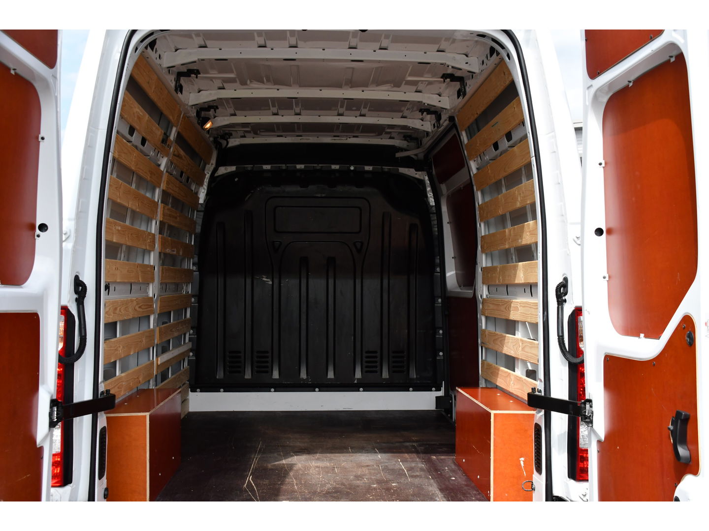 Opel Movano 2.3 CDTI BiTurbo L2H2 Start/Stop Cruise, Sensoren, Multimedia, 170PK, Trekhaak, Imperiaal, Betimmering, Uniek!