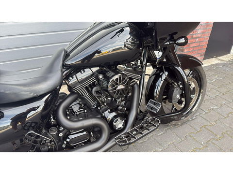 Harley Davidson 103 FLTRXS Road Glide Roadglide Black Out