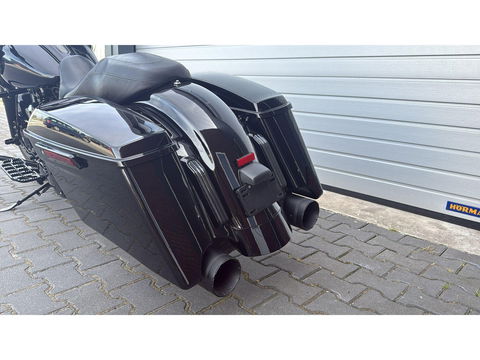 Harley Davidson 103 FLTRXS Road Glide Roadglide Black Out