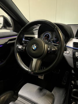 BMW X2 sDrive20i M-sport 178PK Pano Trekhaak Sfeer Head-up