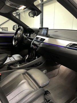 BMW X2 sDrive20i M-sport 178PK Pano Trekhaak Sfeer Head-up