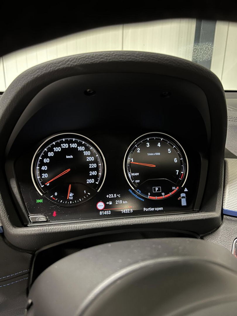 BMW X2 sDrive20i M-sport 178PK Pano Trekhaak Sfeer Head-up