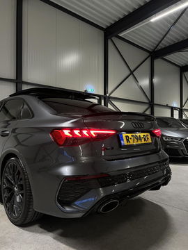Audi RS3 2.5 TFSI RS3 Limousine Akrapovic Pano B&O Org. NL