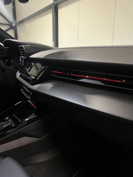 Audi RS3 2.5 TFSI RS3 Limousine Akrapovic Pano B&O Org. NL
