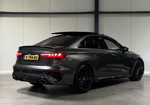 Audi RS3 2.5 TFSI RS3 Limousine Akrapovic Pano B&O Org. NL