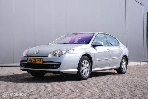 Renault Laguna 2.0 16V Dynamique | Dealer onderhouden | Lage km stand | Navigatie | Zeer nette auto | Clima |
