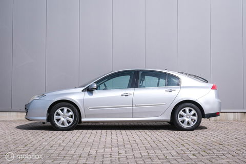 Renault Laguna 2.0 16V Dynamique | Dealer onderhouden | Lage km stand | Navigatie | Zeer nette auto | Clima |