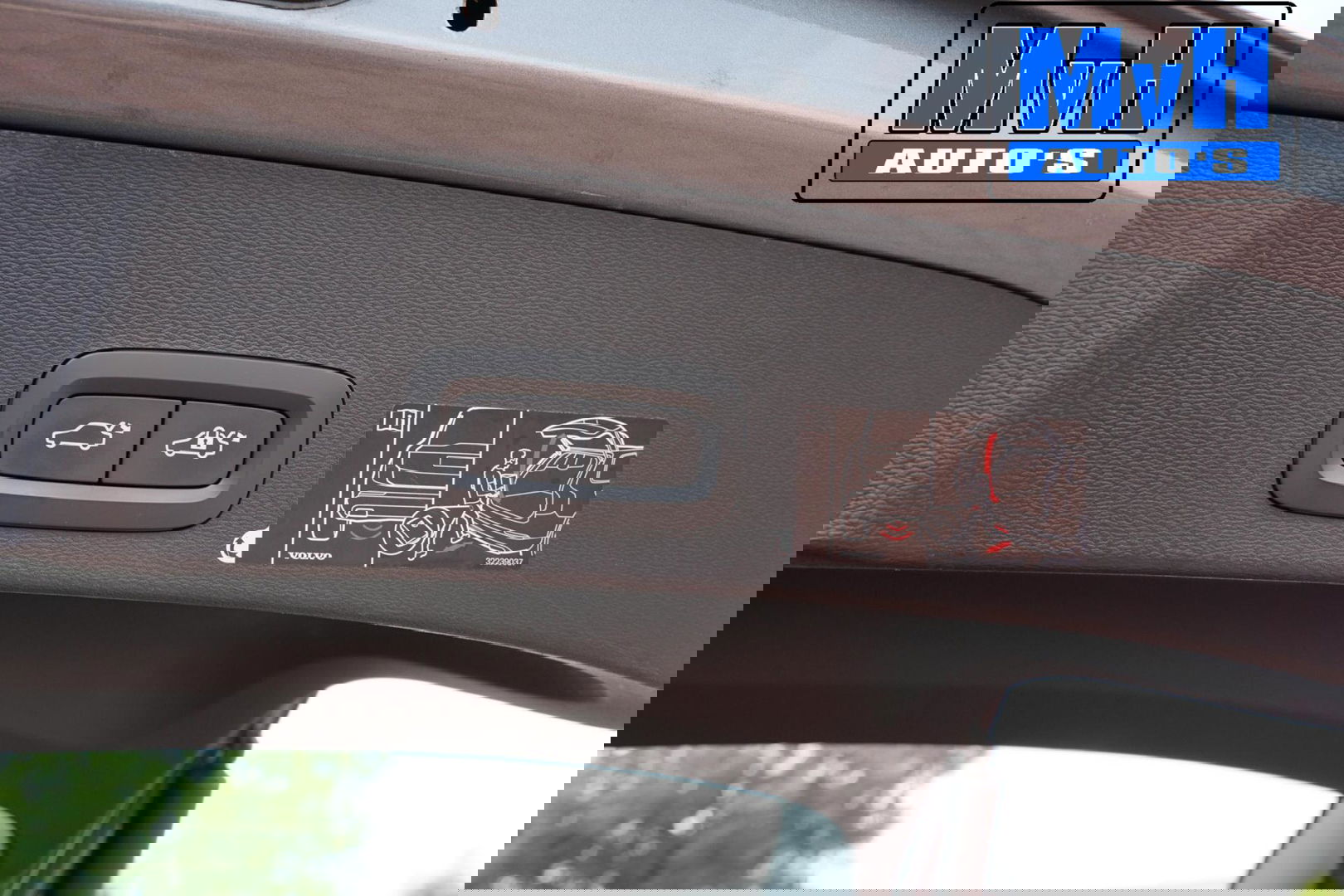 Volvo XC40 2.0 D3 Momentum|LEER|TREKH|CAMERA|STOEL/STUUR.VERW