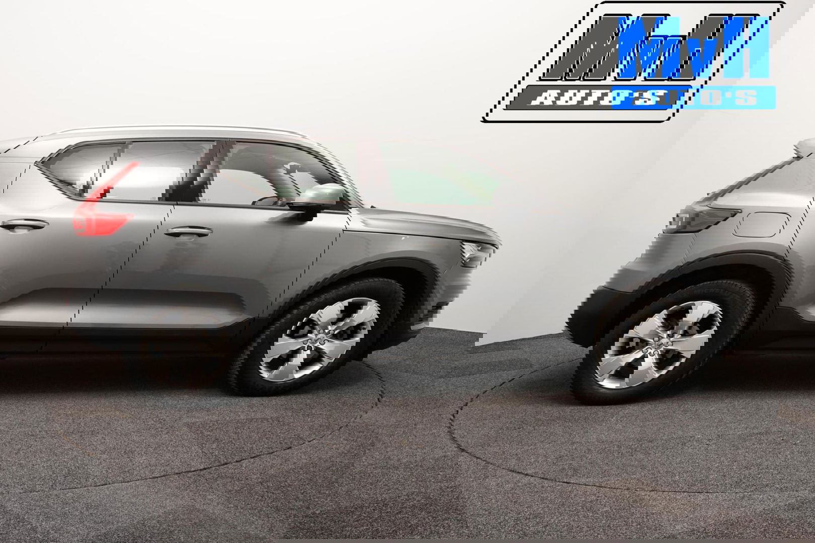 Volvo XC40 2.0 D3 Momentum|LEER|TREKH|CAMERA|STOEL/STUUR.VERW