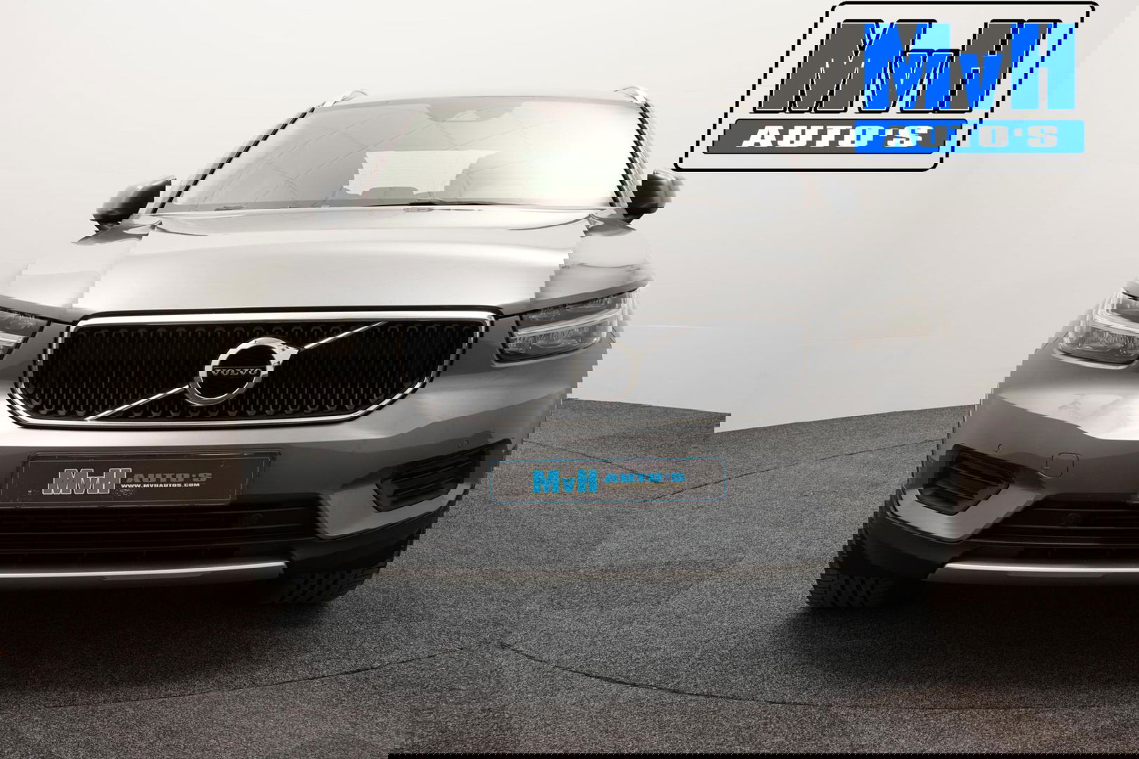 Volvo XC40 2.0 D3 Momentum|LEER|TREKH|CAMERA|STOEL/STUUR.VERW