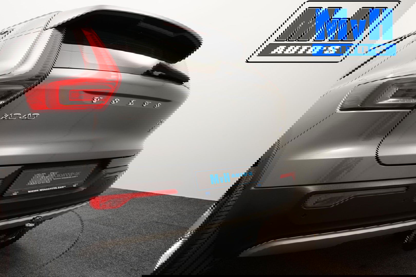 Volvo XC40 2.0 D3 Momentum|LEER|TREKH|CAMERA|STOEL/STUUR.VERW