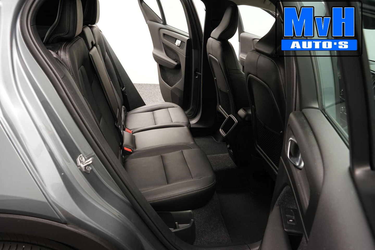 Volvo XC40 2.0 D3 Momentum|LEER|TREKH|CAMERA|STOEL/STUUR.VERW