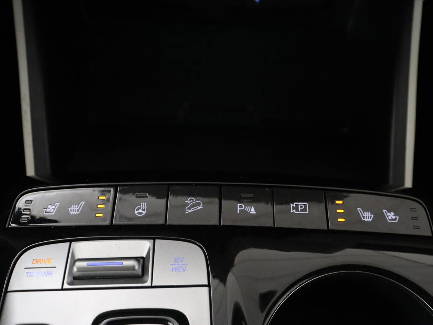 Hyundai Tucson 1.6 T-GDI PHEV Premium Sky 4WD | Panoramadak | Stoelventilatie | Leder | 360 Camera | Krell Audio | Adaptive cruise | Achterbankverwarming | Carplay | Memory | Plug In