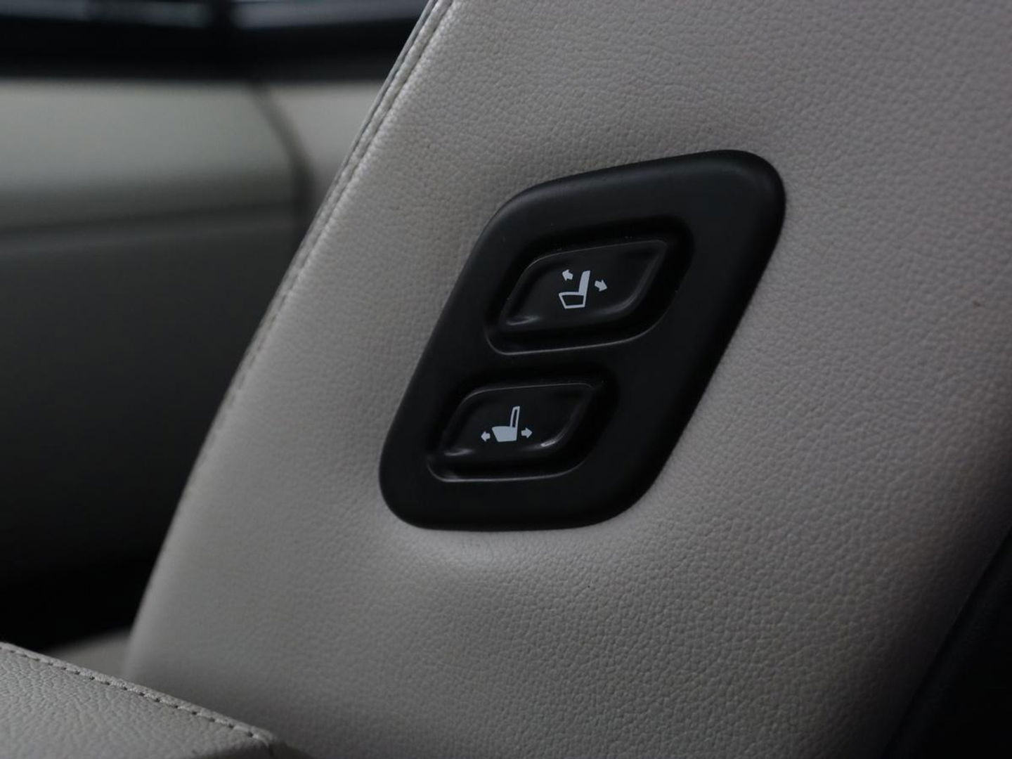 Hyundai Tucson 1.6 T-GDI PHEV Premium Sky 4WD | Panoramadak | Stoelventilatie | Leder | 360 Camera | Krell Audio | Adaptive cruise | Achterbankverwarming | Carplay | Memory | Plug In