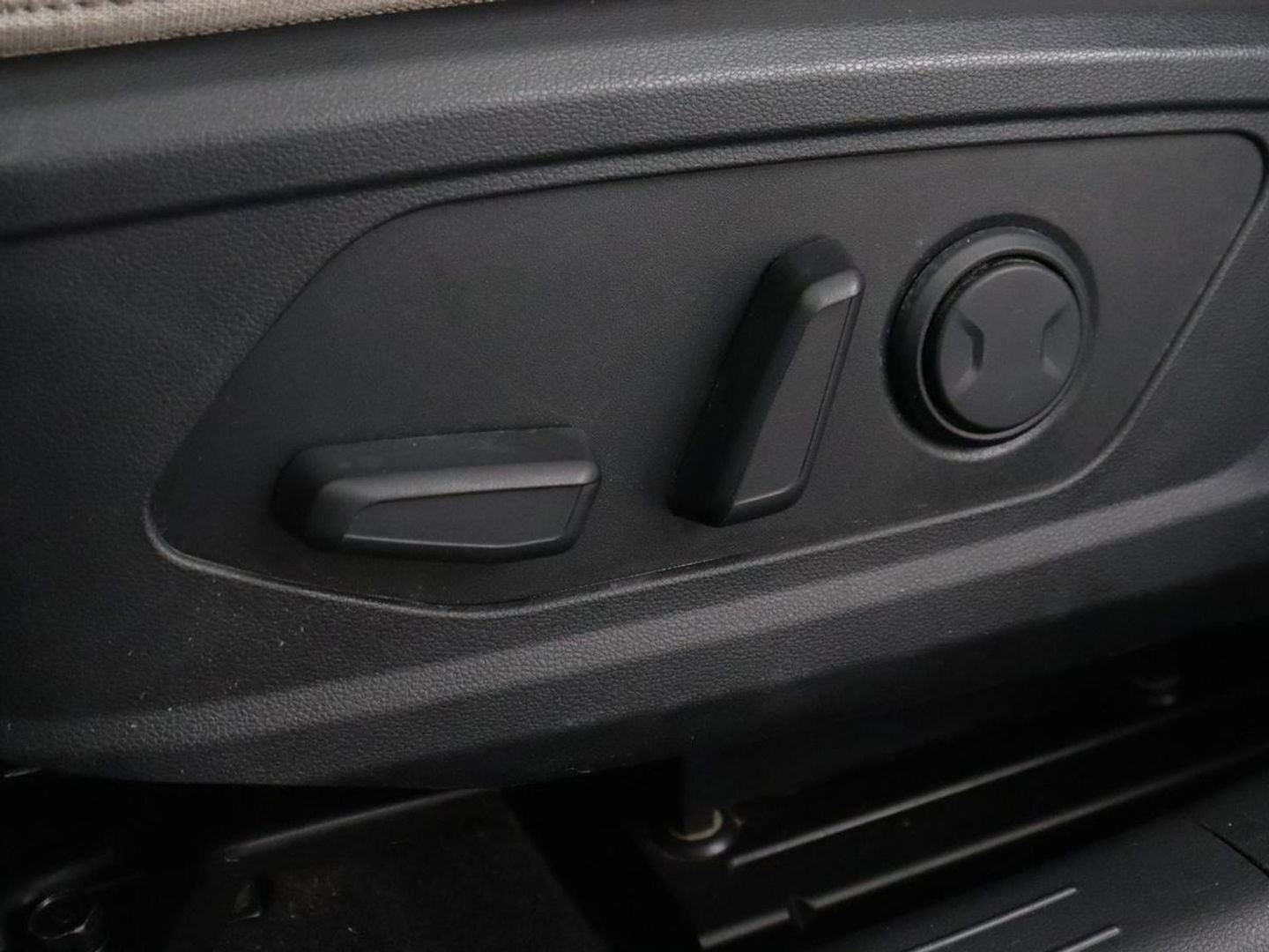 Hyundai Tucson 1.6 T-GDI PHEV Premium Sky 4WD | Panoramadak | Stoelventilatie | Leder | 360 Camera | Krell Audio | Adaptive cruise | Achterbankverwarming | Carplay | Memory | Plug In