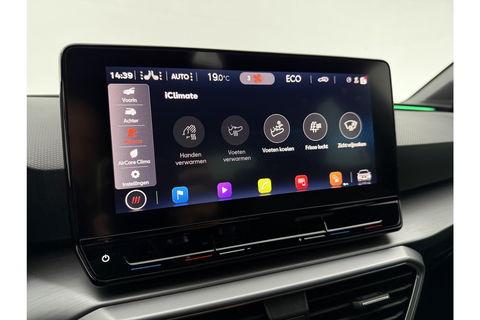 SEAT Leon 1.4 TSI 225PK eHybrid PHEV FR LED Sfeer Carplay Camera ACC Clima Virtual Trekhaak PDC 18"LMV