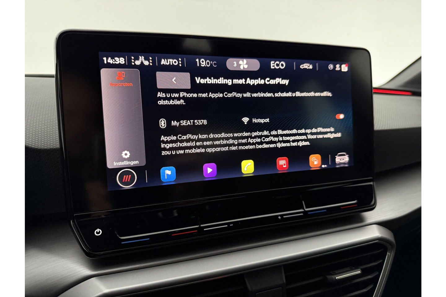 SEAT Leon 1.4 TSI 225PK eHybrid PHEV FR LED Sfeer Carplay Camera ACC Clima Virtual Trekhaak PDC 18"LMV