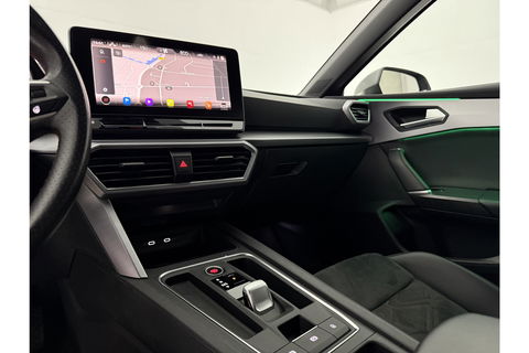 SEAT Leon 1.4 TSI 225PK eHybrid PHEV FR LED Sfeer Carplay Camera ACC Clima Virtual Trekhaak PDC 18"LMV