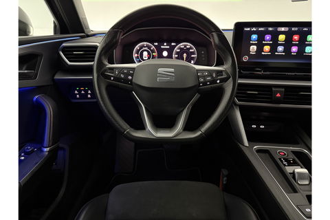 SEAT Leon 1.4 TSI 225PK eHybrid PHEV FR LED Sfeer Carplay Camera ACC Clima Virtual Trekhaak PDC 18"LMV