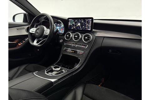 Mercedes-Benz C-Klasse 180 AMG 157PK Pano LED Camera Virtual Clima Cruise Navi PDC 18''LMV